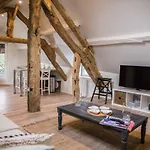 Les Maisons De Charlotte *