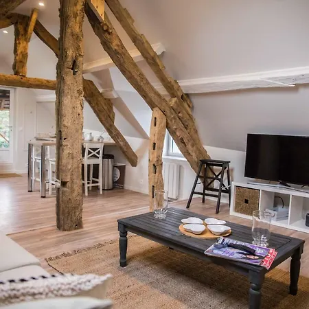 Les Maisons De Charlotte *