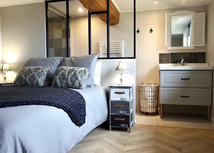 Les Maisons De Charlotte *