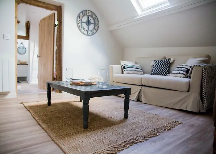 Les Maisons De Charlotte Holiday home *